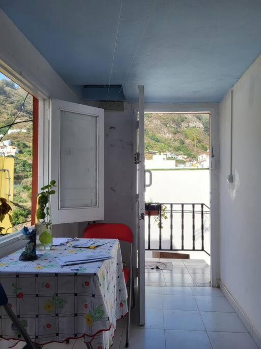 Casa En Teror Centrica Turismo De Ciudad Y Bosques Leilighet Eksteriør bilde