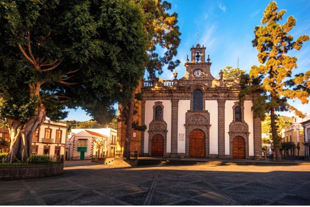 Casa En Teror Centrica Turismo De Ciudad Y Bosques Leilighet Eksteriør bilde